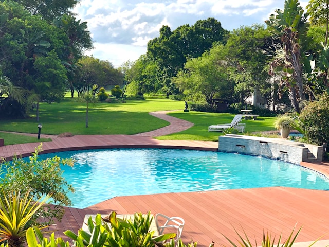 piscine de luxe